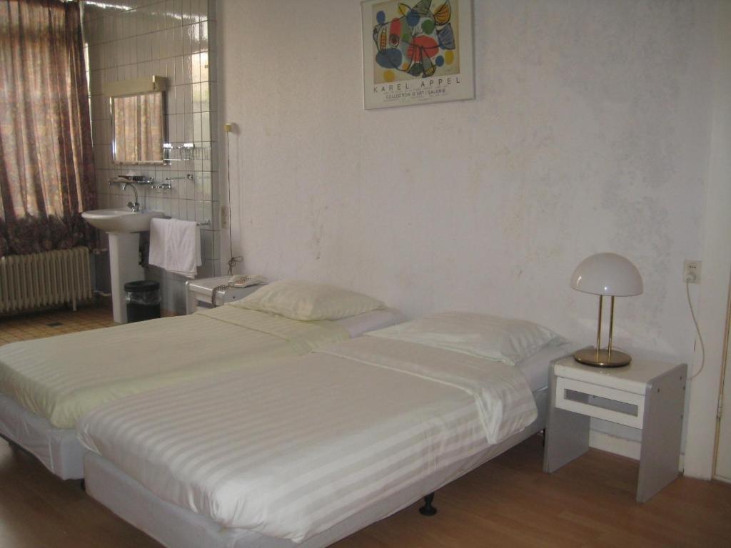 Floris Hotel Ρότερνταμ Δωμάτιο φωτογραφία