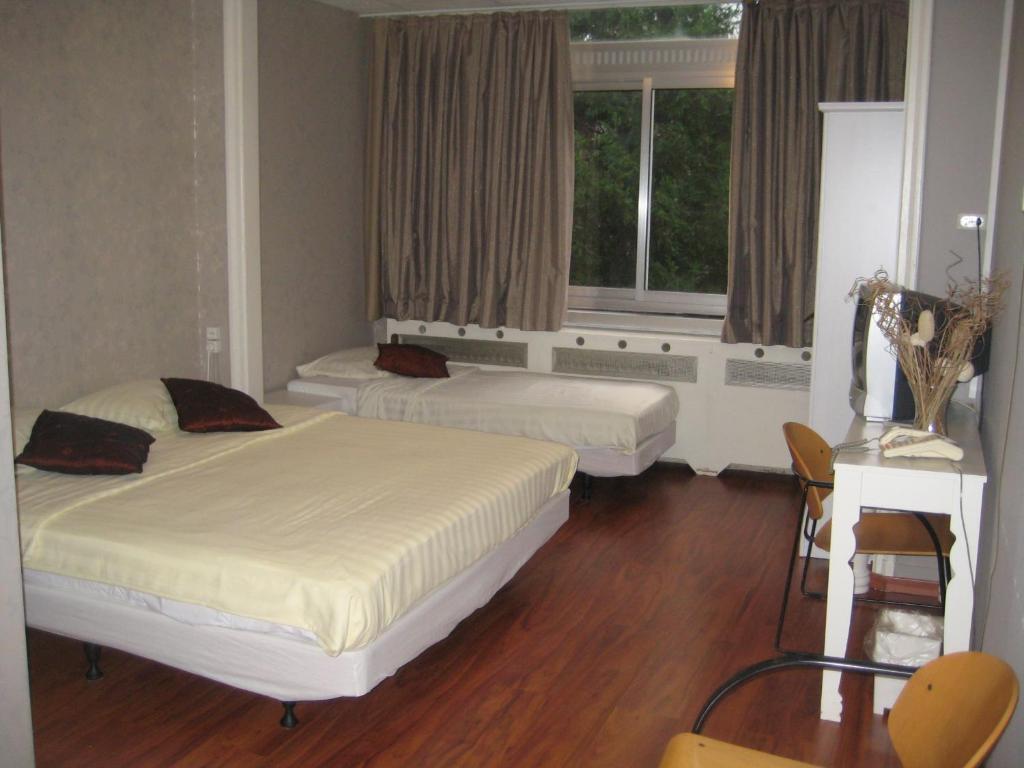 Floris Hotel Ρότερνταμ Δωμάτιο φωτογραφία